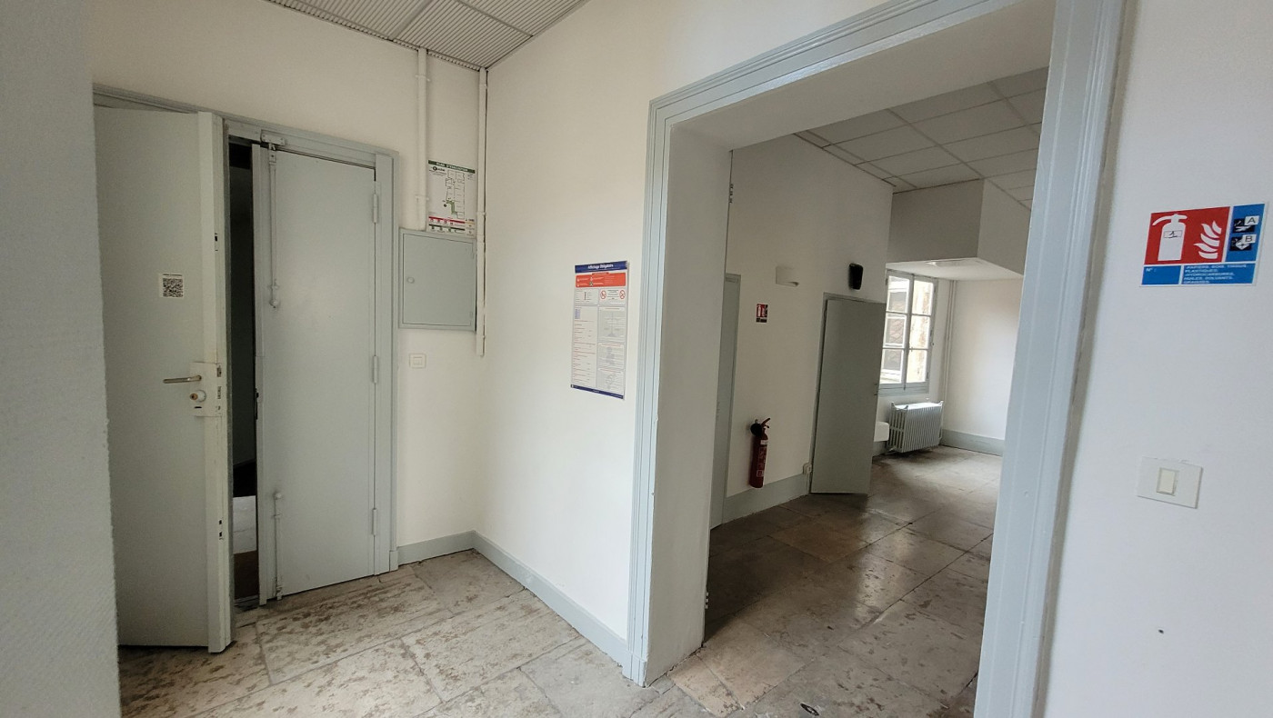 location Local commercial Montpellier - Photo 3