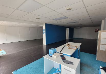 location Local commercial Lattes