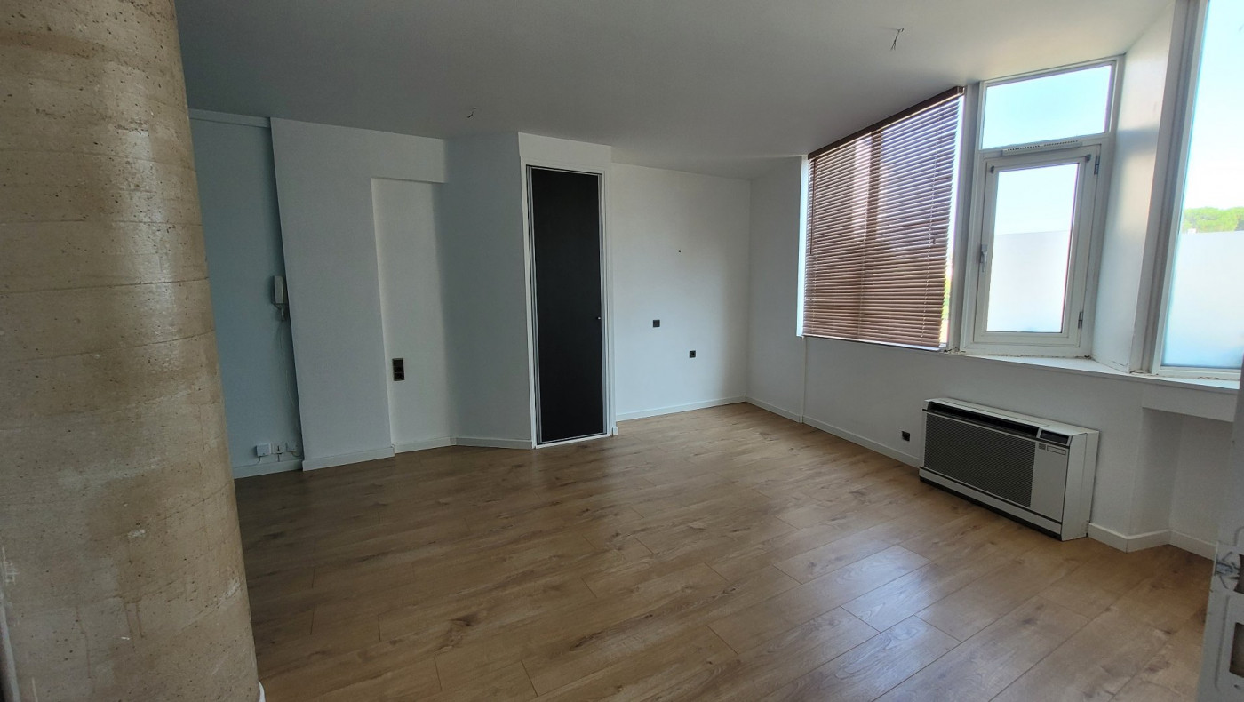 location Bureau Saint Gely Du Fesc - Photo 4