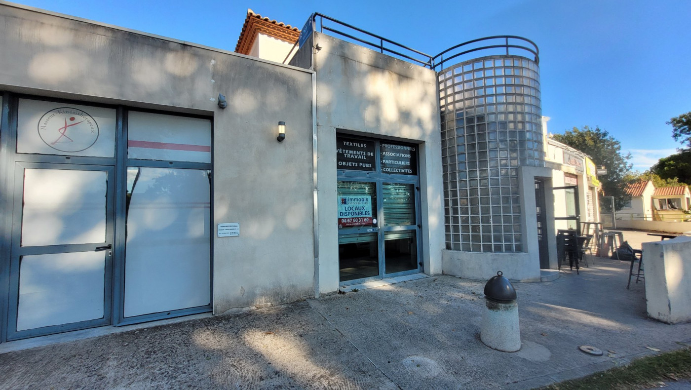 location Local commercial Saint Jean De Vedas - Photo 1