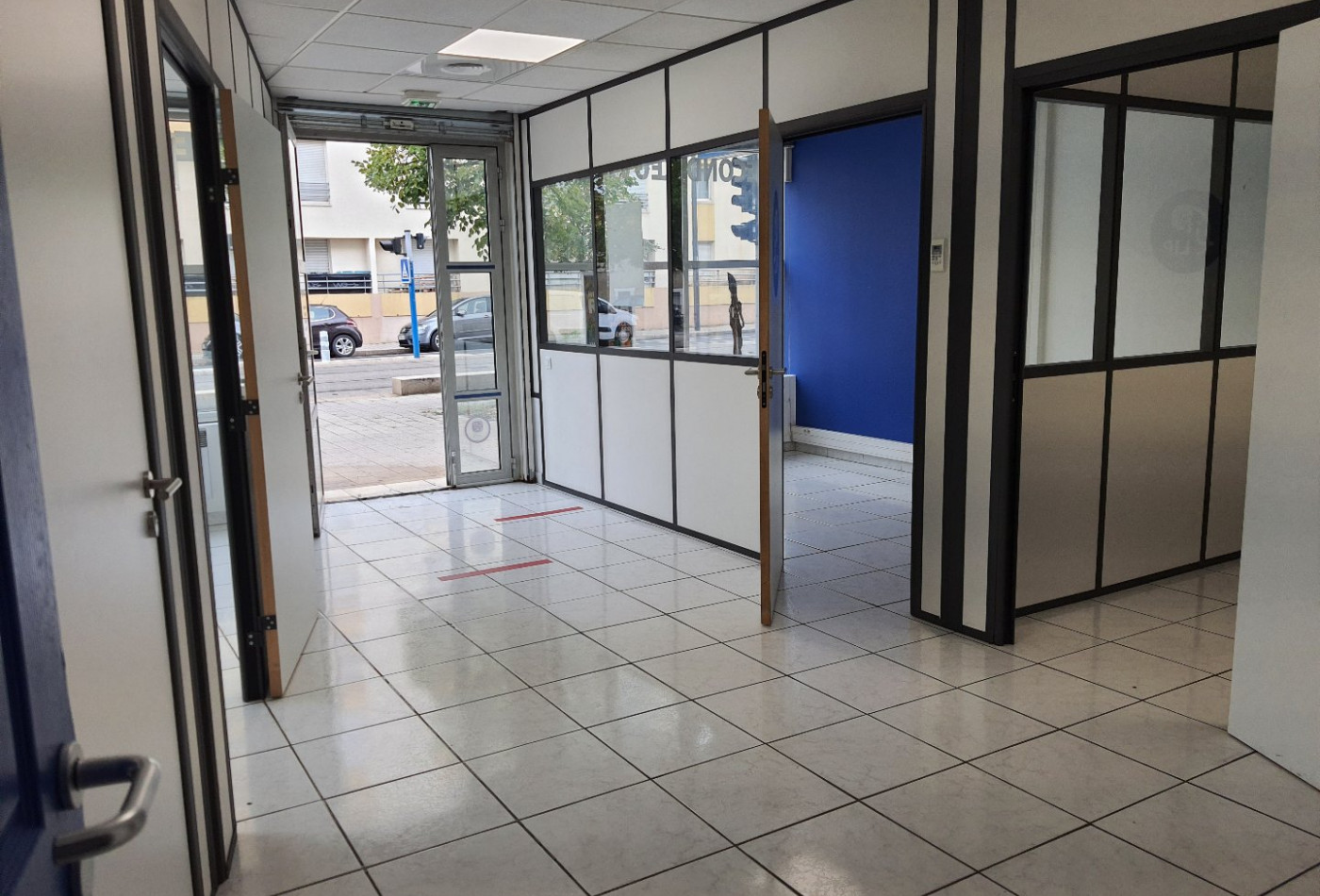location Local commercial Montpellier - Photo 5