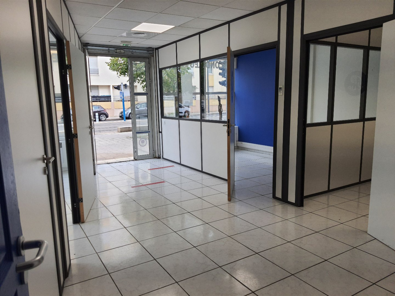 location Local commercial Montpellier - Photo 3