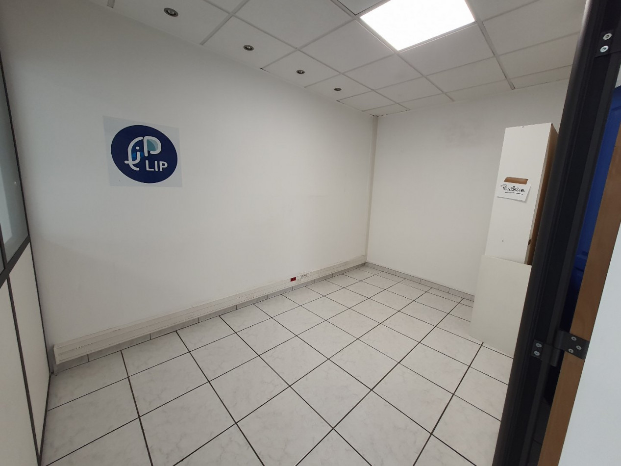 location Local commercial Montpellier - Photo 6