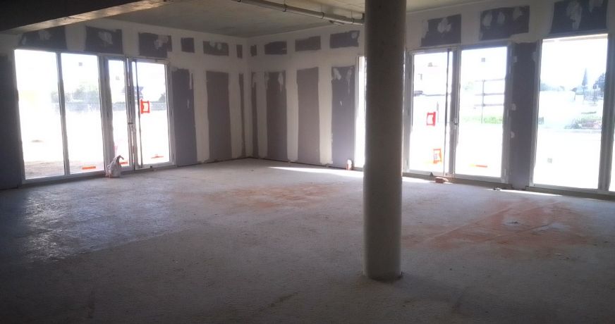vente Local commercial Rodilhan