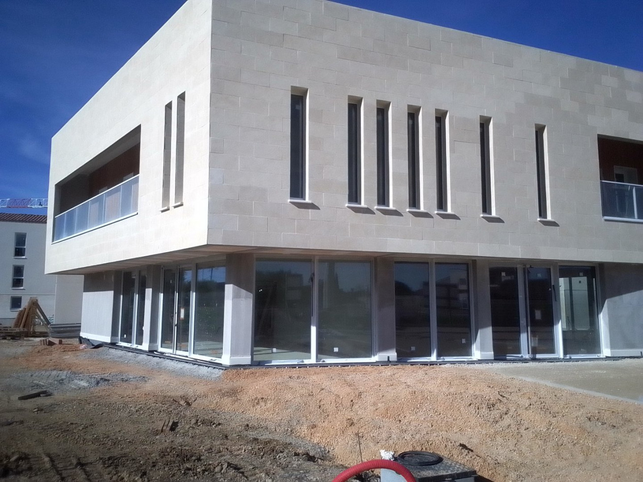 vente Local commercial Rodilhan - Photo 1
