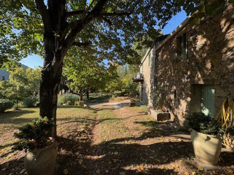 vente Domaine Avene - Photo 2
