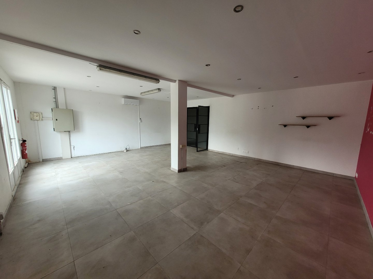 location Entrepots et bureaux Montpellier - Photo 3