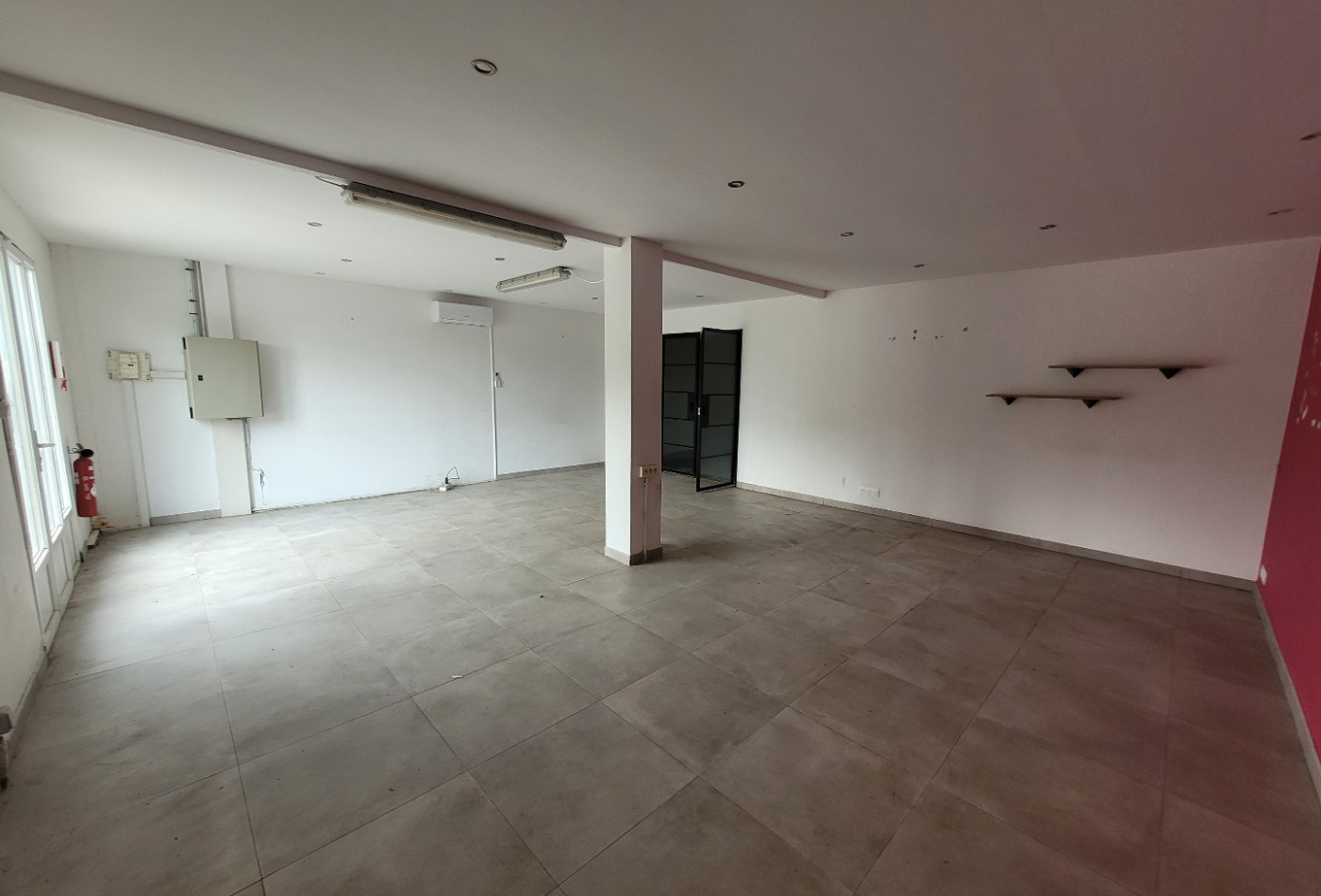 location Entrepots et bureaux Montpellier - Photo 3