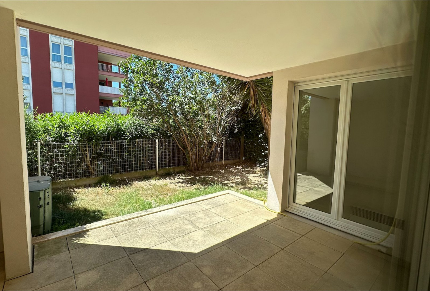 location Appartement en rez de jardin Lattes - Photo 2