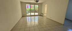 location Appartement en rez de jardin Lattes