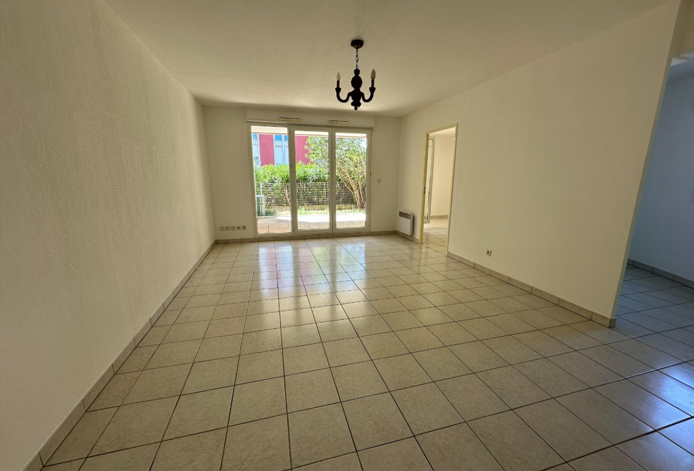 location Appartement en rez de jardin Lattes - Photo 3