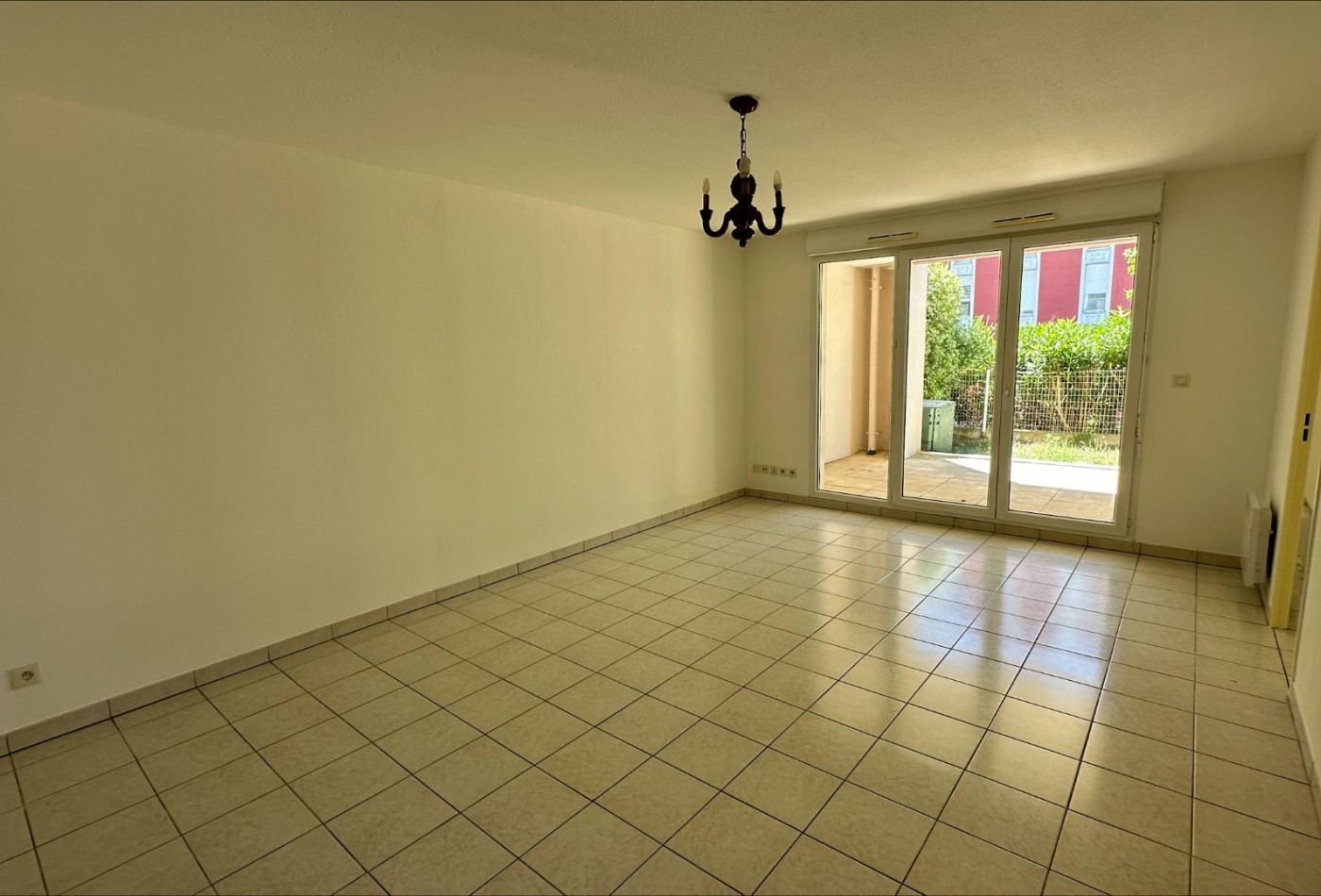 location Appartement en rez de jardin Lattes - Photo 4