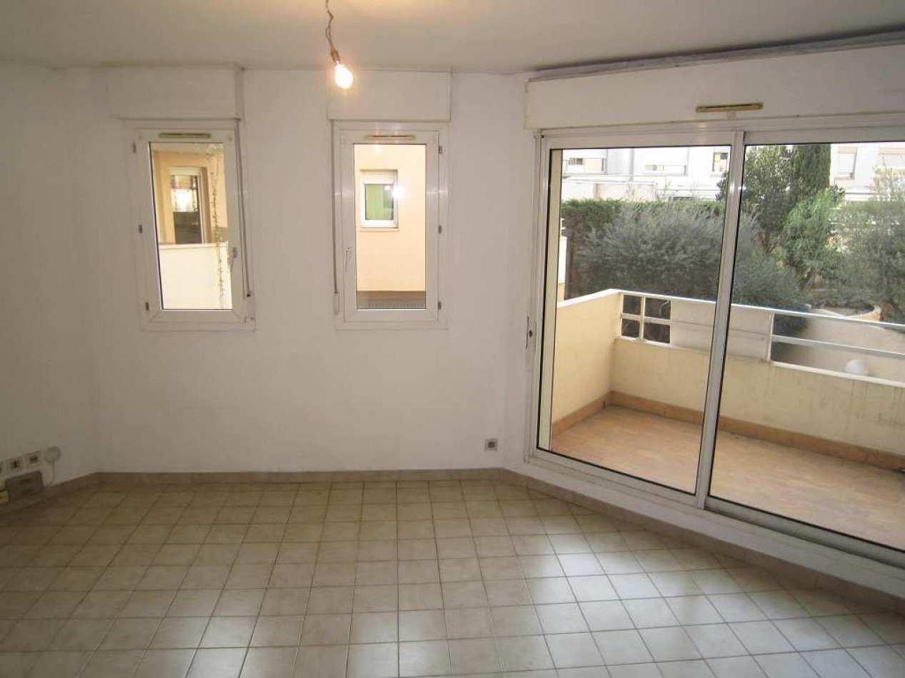 location Appartement en résidence Montpellier - Photo 2