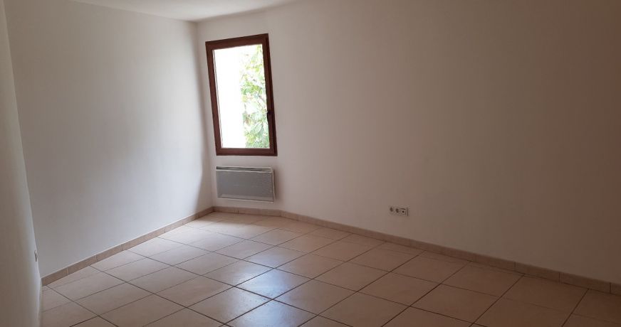 location Maison de village Causses Et Veyran