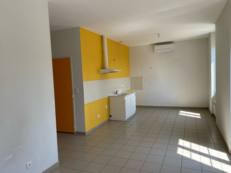 location Appartement Prades Sur Vernazobre - Photo 6