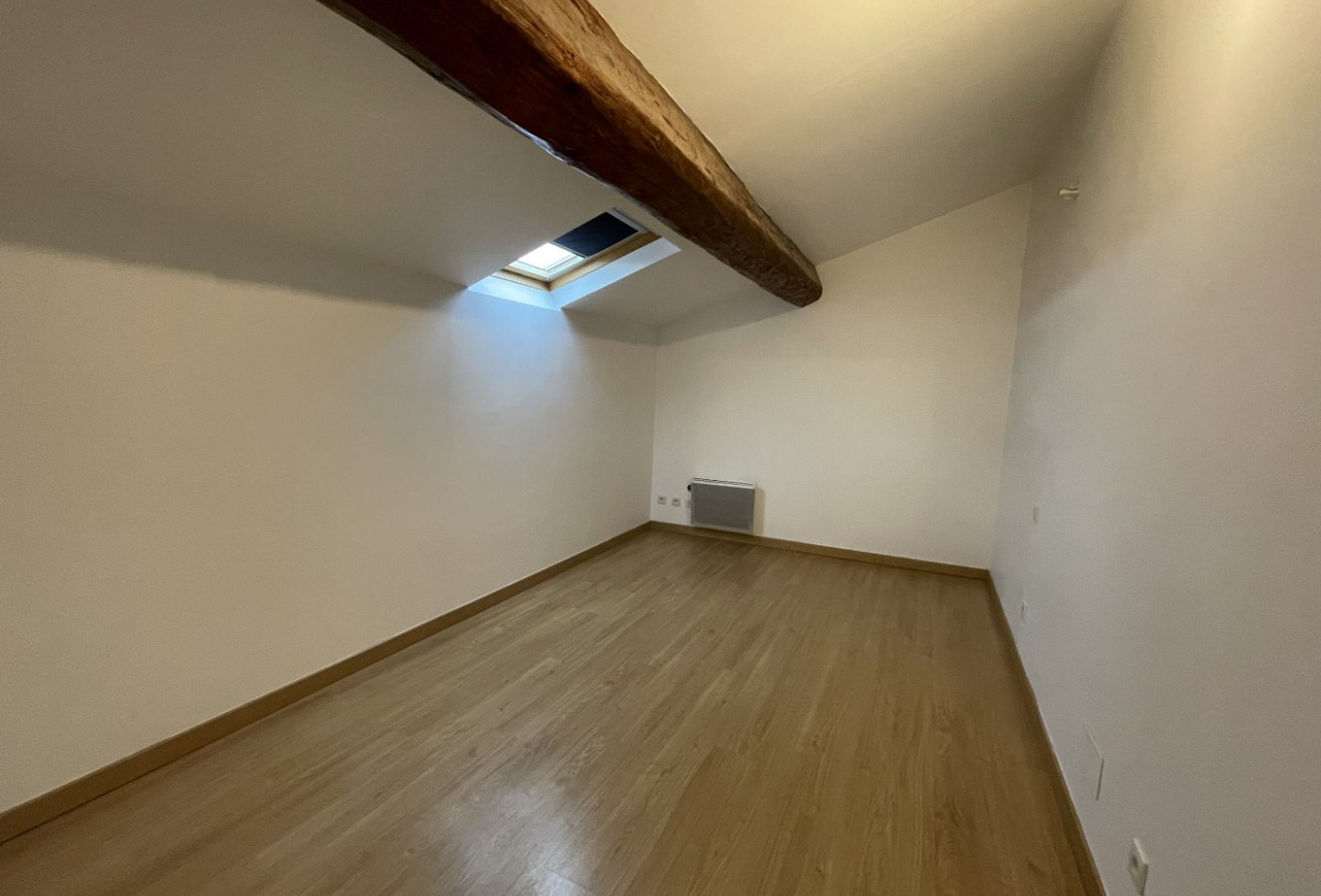 location Appartement Cers - Photo 4
