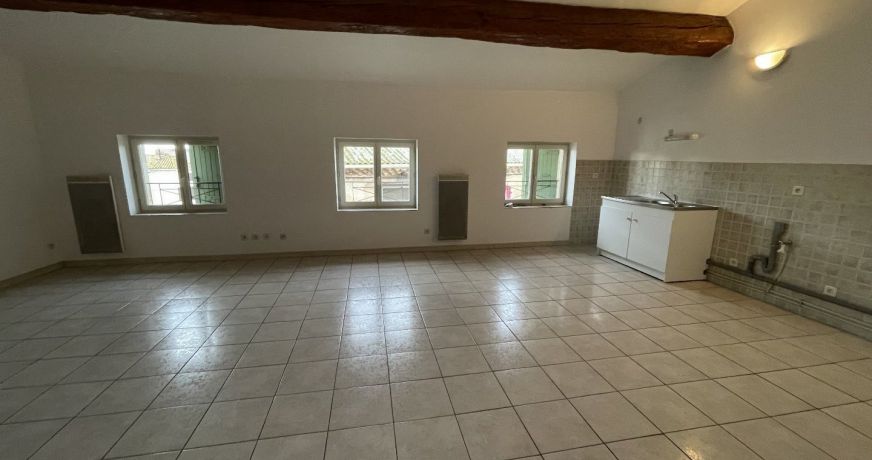 location Appartement Cers