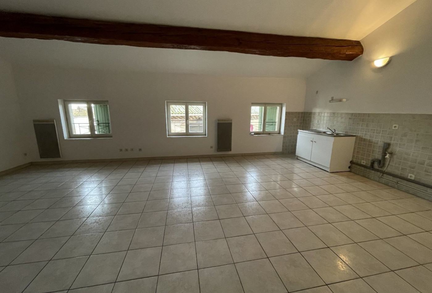 location Appartement Cers - Photo 3