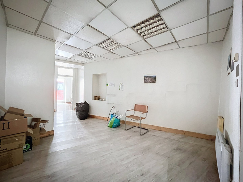 vente Appartement à rénover Saint Pons De Thomieres - Photo 5