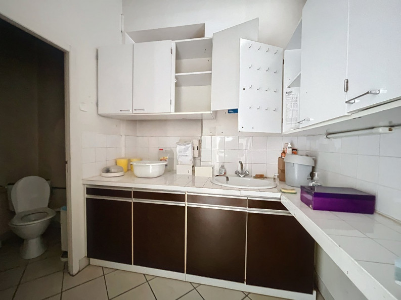 vente Appartement à rénover Saint Pons De Thomieres - Photo 7