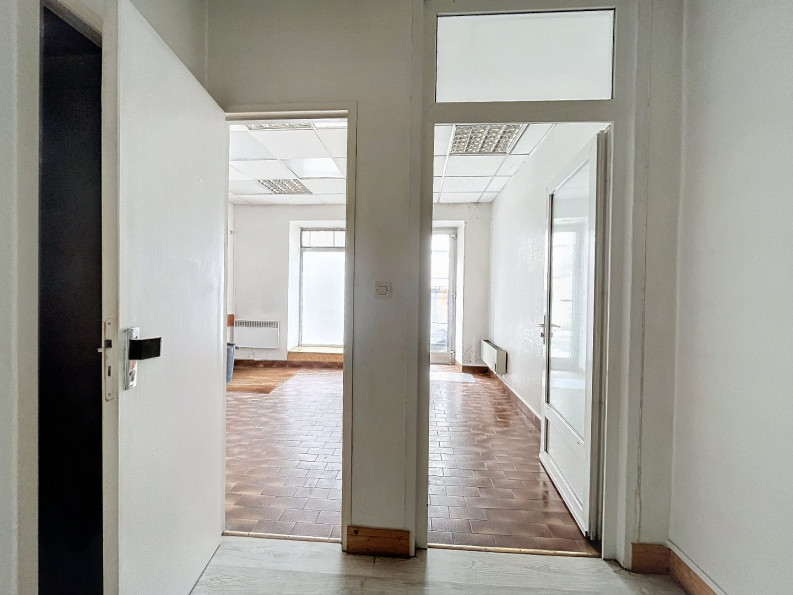 vente Appartement à rénover Saint Pons De Thomieres - Photo 4