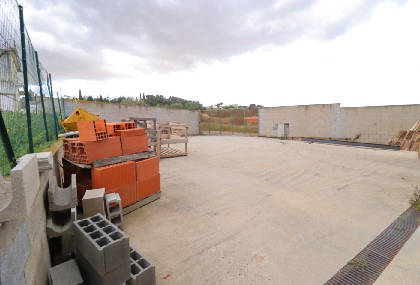 vente Ateliers et bureaux Quarante - Photo 2