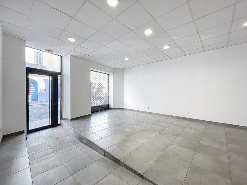 vente Ensemble immobilier Saint Chinian - Photo 3