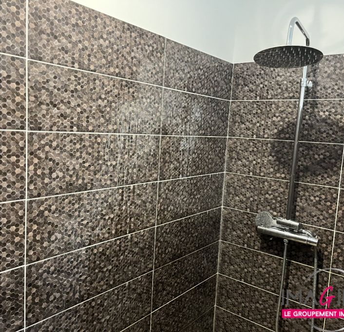 à louer Appartement rénové Servian