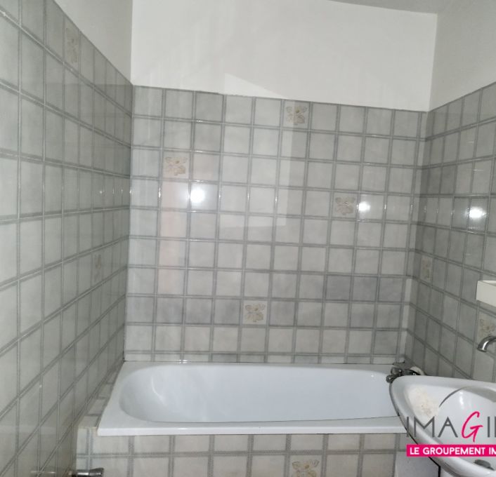 vente Maison de village Vailhauques