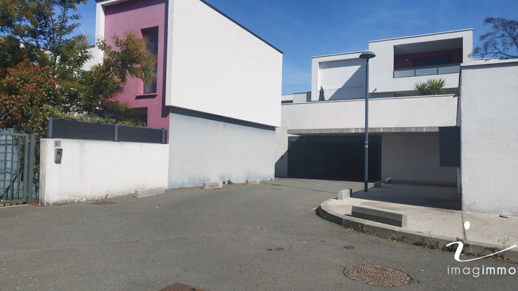 vente Garage Prades Le Lez - Photo 2