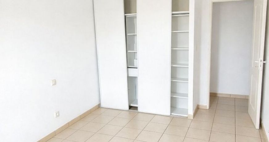 location Appartement Maraussan