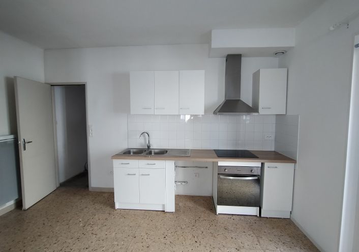 à louer Maison de village Maraussan