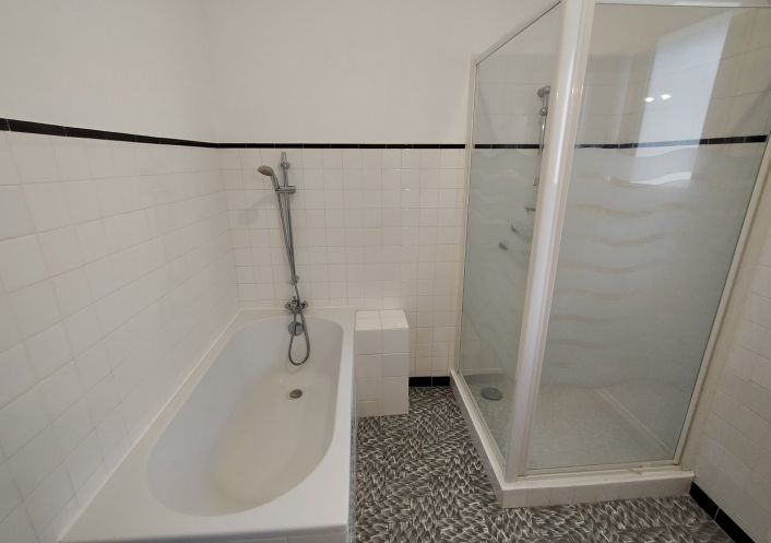 à louer Maison de village Maraussan