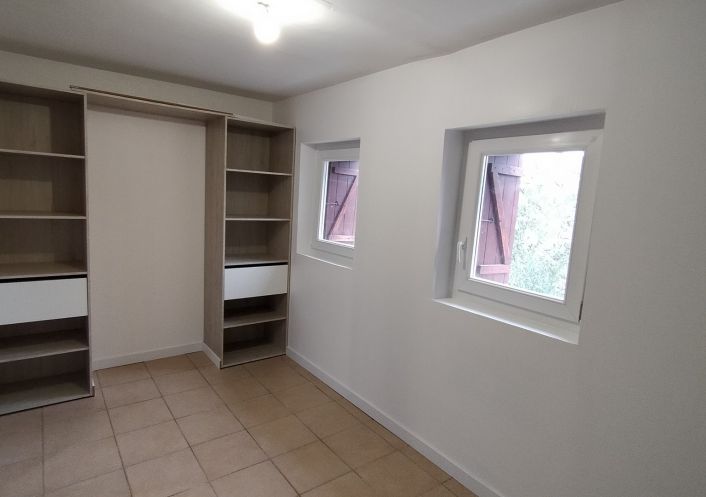 à louer Maison de village Maraussan