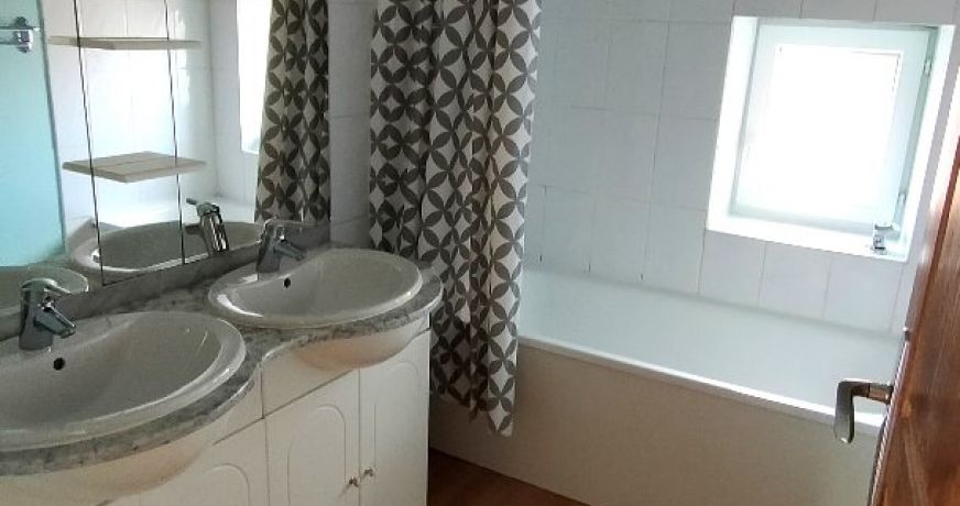 location Appartement Maraussan