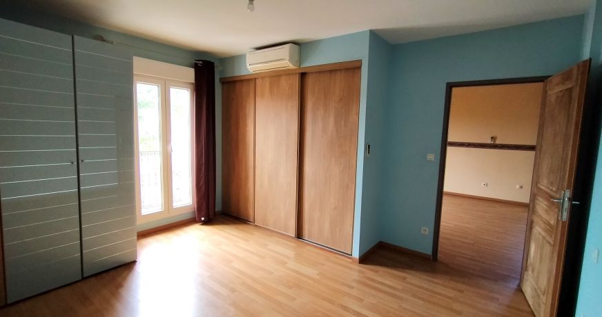 location Appartement Maraussan