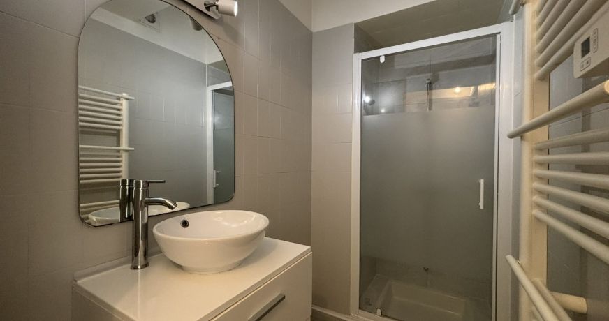 location Appartement rénové Montagnac