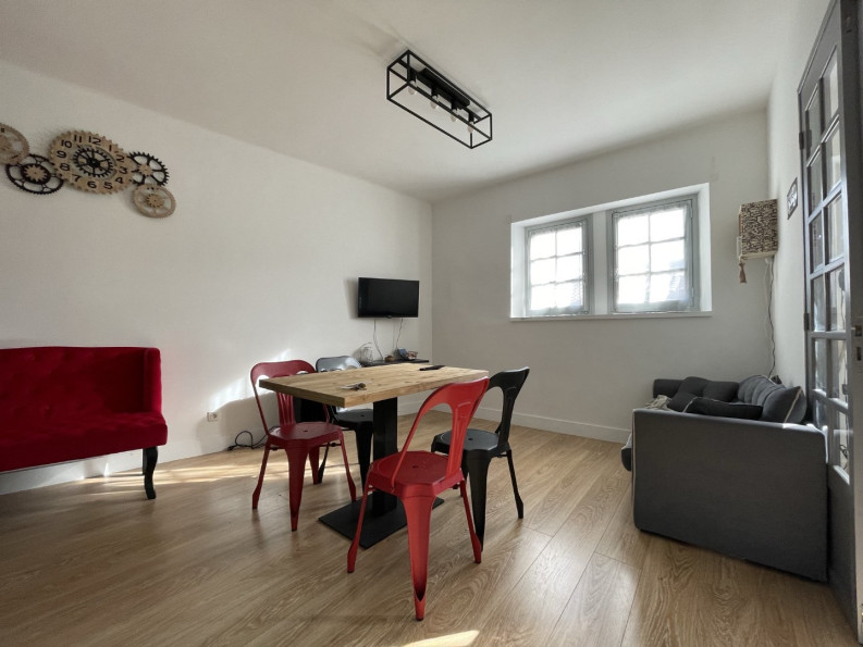 location Appartement rénové Pezenas - Photo 2