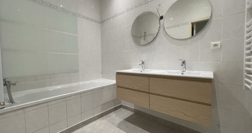 location Appartement Pezenas