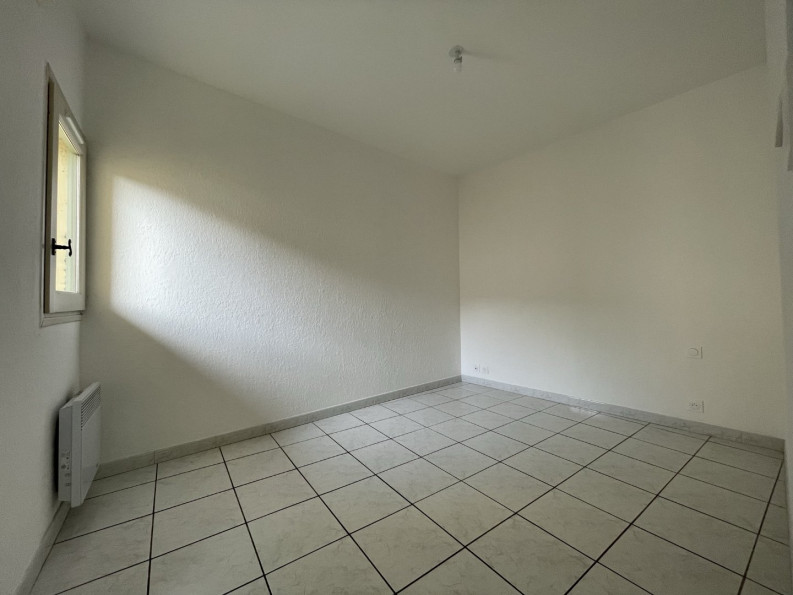 location Appartement rénové Pezenas - Photo 5