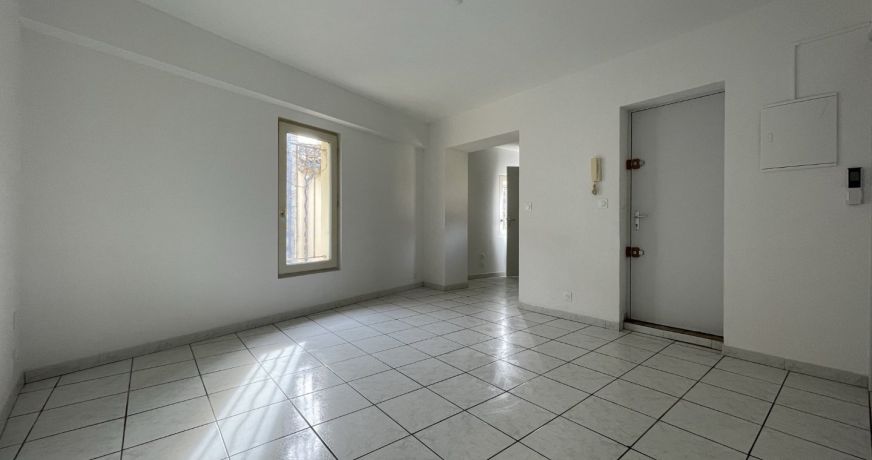 location Appartement rénové Pezenas