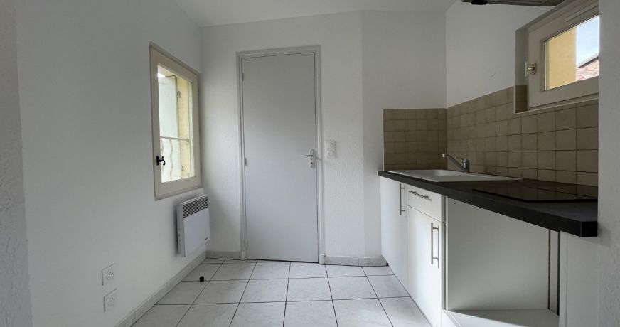 location Appartement rénové Pezenas