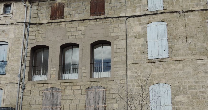sale Appartement à rénover Pezenas