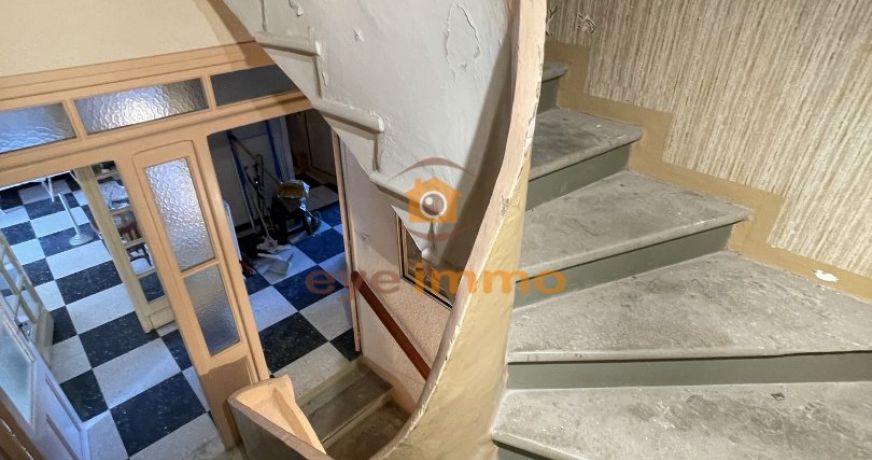 sale Maison vigneronne Lespignan