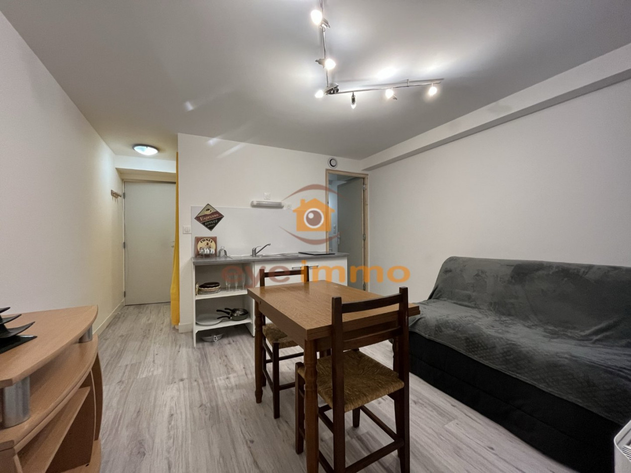 sale Local commercial Pezenas - Photo 3