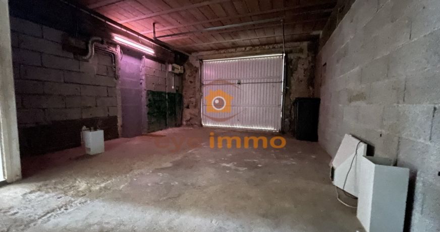 sale Immeuble de rapport Adissan