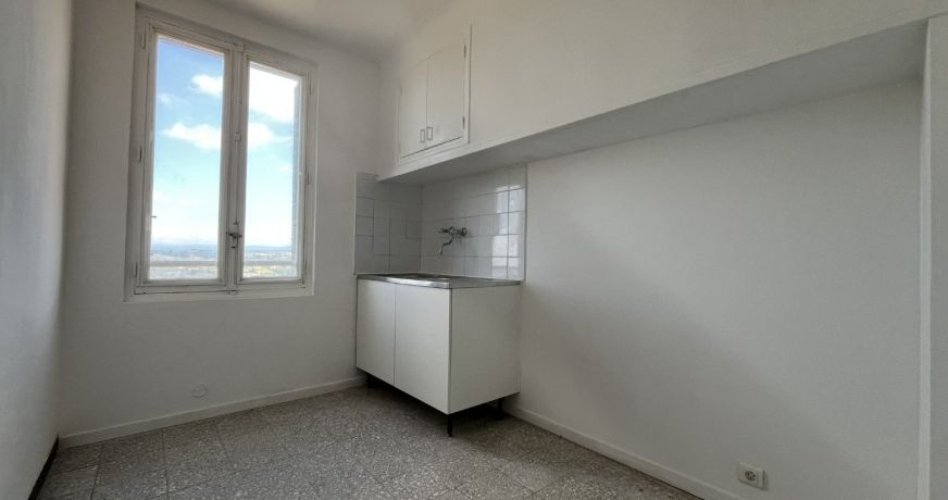 letting Appartement rénové Beziers