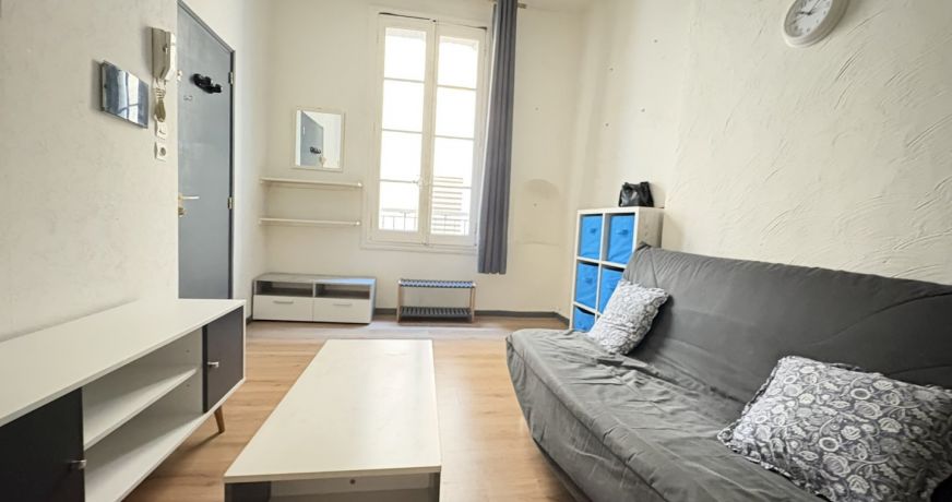 location Studio mezzanine Pezenas