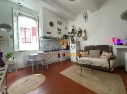 sale Pezenas