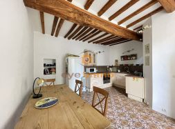 sale Pezenas